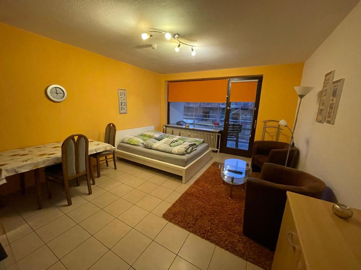 Schoene Einfache Ferienwohnung Mitten In Oldenburg Luaran gambar